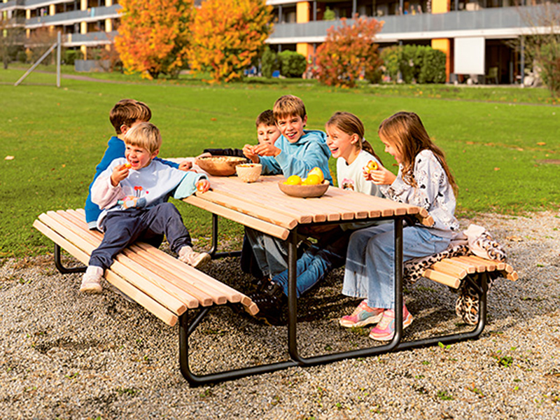 PARVIVA Parkmobiliar